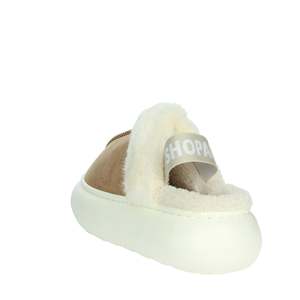 รองเท้าแตะผู้หญิงรุ่น SABF241029 ยี่ห้อ Shop Art ทำจากหนังบุขนเทียม สวมใส่สบาย เหมาะสำหรับใส่ในบ้าน - Product Image 2