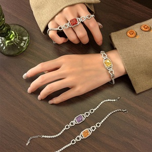 Wholesale Fashion Jewelry Eco-friendly Copper 10*12MM Ice Out Cubic Zirconia Women Fashion Square Chain Link <b>Bracelet</b> - Product Image 4