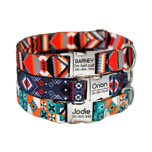 Boucle de collier en velours gravé Collier de chien solide personnalisé avec décoration de nœud papillon personnalisé pour petits et grands chiens - Product Image 1