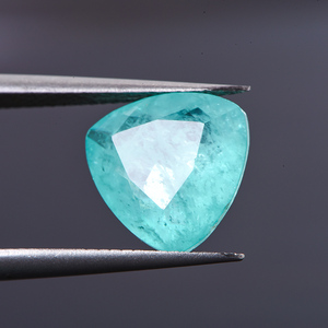 Nuovo arrivo triangolo forma di fusione pietre <span class=keywords><strong>Paraiba</strong></span> sciolto colore blu pietre di vetro <span class=keywords><strong>Paraiba</strong></span> per gioielli - Product Image 1