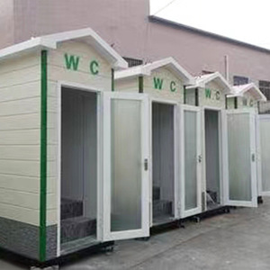 Toilettes portables en panneaux sandwich écologiques pour lieux publics, design moderne - Product Image 1