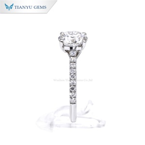 Tianyu 10K 14K 18K Oro real 8,5mm Moissanite redondo D VVS Anillo de compromiso de diamantes Anillos DE BODA nupciales - Product Image 2