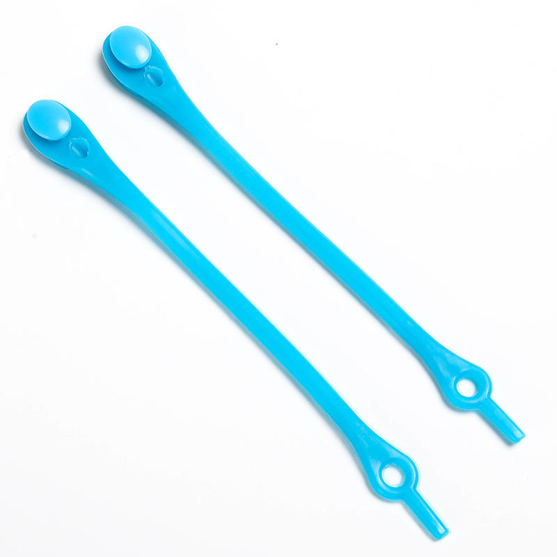 แถบสีฟ้าอ่อน 12 แถบ