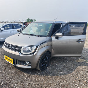 Voitures d'occasion du Japon à vendre, <span class=keywords><strong>Suzuki</strong></span> <span class=keywords><strong>Ignis</strong></span> 2017 1.2L CVT, voitures familiales de luxe, petit SUV à essence, voiture d'occasion fiable et bon marché - Product Image 1