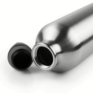 Modern Stainless Steel Vacuum Flask for Adults, Ideal for Travel and Thermal Insulation. - Product Image 3