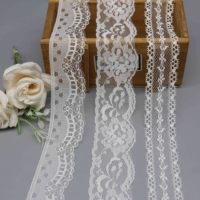 Fabricant de dentelle en nylon raschel florale pour lingerie, vêtements de mariée et bordures de chemisiers