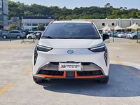 AION 2021 2022 Véhicule électrique pur/GAC AION Y SUV 5 portes 5 places Conduite à gauche Autonomie de 601-700 km Fabriqué en Chine