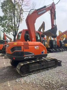 Excavatrices Doosan DX75lc-9c d'occasion certifiées EMC CE, mini-excavatrices Doosan fabriquées en Corée, d'occasion, 7,5 tonnes, à chenilles - Product Image 3