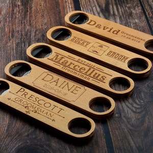 Abridor de Botellas de Madera Personalizado para Recuerdos de Boda, Regalos del Día del Padre, Regalos para Padrinos de Boda, Herramienta de Bar Personalizada, Abridor de Cerveza Rústico - Product Image 4