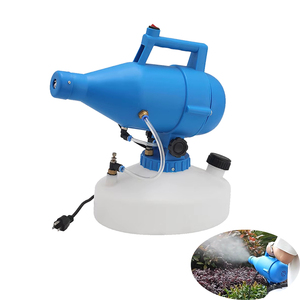 เครื่องพ่นหมอกไฟฟ้าขนาดเล็ก 1200W ความจุ 4.5 ลิตร พกพาสะดวก ประสิทธิภาพสูง วัสดุ PE หัวฉีดพ่นละอองละเอียดพิเศษ พัดลมพ่นไอน้ำเพิ่มความชื้น ลดราคาพิเศษ - Product Image 1
