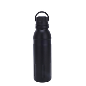 <span class=keywords><strong>Bouteille</strong></span> <span class=keywords><strong>sous</strong></span> <span class=keywords><strong>vide</strong></span> à double paroi en acier inoxydable de 700ml pour l'eau potable et le <span class=keywords><strong>jus</strong></span> d'un fabricant de sports avec logo personnalisé - Product Image 6