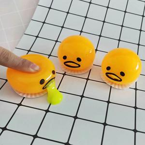Juguete Antiestrés de Gudetama, Huevo Vomitador Divertido y Adorable para Aliviar la Presión, Juguete de Compresión para Descomprimir - Product Image 4