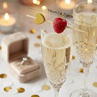 Piques à cocktail en forme de cœur blanc et or (lot de 100), pics à apéritif en bambou de 4,7 pouces - Brochettes fantaisie mates et métalliques pour mariage