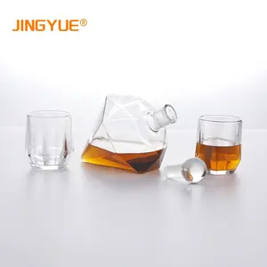 Elegant Custom Logo 25oz Hand Crafted Diamond Shape Whiskey Decanter with 2 Whisky Glasses and Wooden Holder in Gift Set