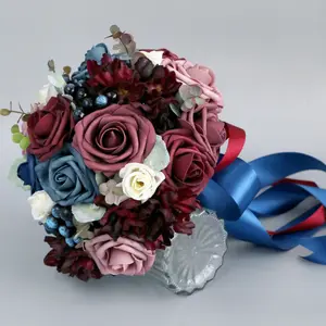 結婚式のための花束を保持する2024卸売人工バラの花嫁