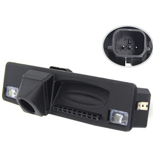 F1EB-19B514-BE es un interruptor de apertura de maletero para los modelos Ford Focus de 2015-2018. - Product Image 1