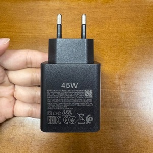 Cargador Superrápido de 45W Tipo C Negro Para Samsung Note10 S20 S22 - Product Image 3