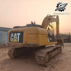 Excavatrice Caterpillar 323D2L de 23 tonnes, d'occasion, de marque japonaise, moteur CAT, excavatrice sur chenilles, d'occasion, de grande taille, provenant du Japon. - Product Image 3