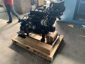 Motor Marino Nuevo de 50 HP y 2200 rpm, Modelo 490 para Barco con Caja de Cambios Avanzada - Product Image 2