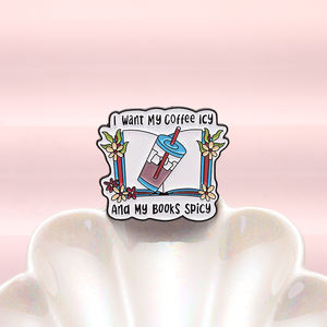 Eu Quero Meu Café Gelado Esmalte Pins Personalizado Eu Quero LIVROS PICANTE Broches Lapela Badges Roupas Engraçado Jóias Presente para Amigos - Product Image 3