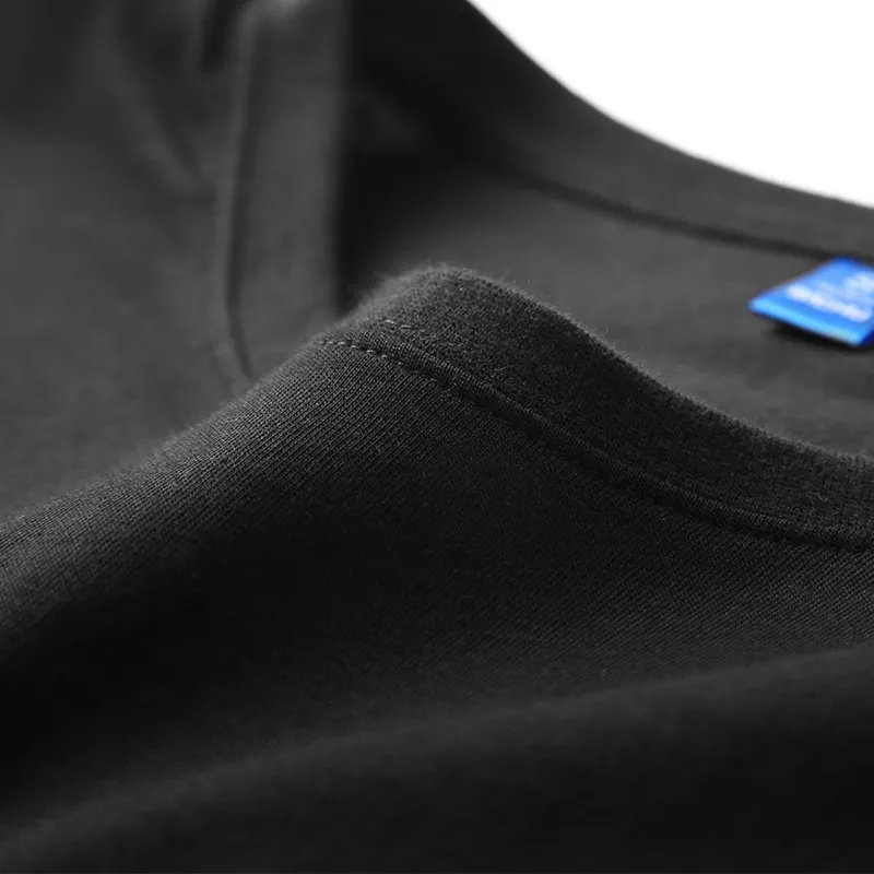 उच्च गुणवत्ता खाली काली टी शर्ट 100% प्रीमियम कपास टी शर्ट मुद्रण अनुकूलित लोगो पुरुषों की हे गर्दन टी शर्ट