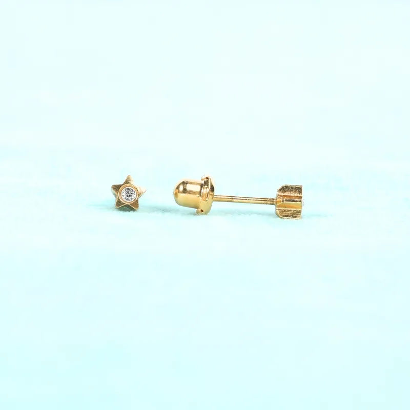 Chống dị ứng Bông tai 24K mạ vàng 4mm Sao 316L thép không gỉ Stud Bông tai