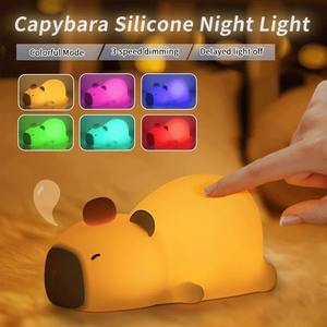 Regalo de cumpleaños Kawaii Squishy Lying Flat Capybara Night Light Recargable Silicone Capibara Lamp Tap RGB Capybara Nursery Light - Product Image 2