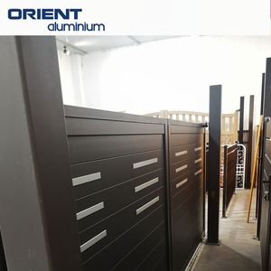 Porte battante automatique motorisée Porte battante moderne en aluminium Portes <span class=keywords><strong>à</strong></span> double allée Portes électriques soudées en aluminium Conceptions de portes de soudage - Product Image 2