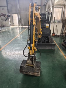 Mini Excavadora Hidráulica Nueva y Pequeña con Orugas Retráctiles <span class=keywords><strong>para</strong></span> Huertos y Jardinería, con Martillo Hidráulico - Product Image 2
