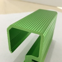 Profils d'extrusion en aluminium CNC sur mesure, anodisation, dissipateur thermique, série 6000, argent, OEM accepté, usinage de cartons 6063