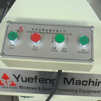 Machine de découpe pneumatique à double lame pour profilés de portes et fenêtres en PVC