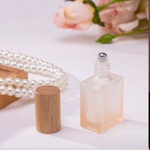 <b>10ml</b> Chinese-style Exfoliating Colored Individual Packaging Glass <b>Bottle</b> with Walnut Wood square Essential Oil Dropper <b>Bottle</b> - Product Image 3