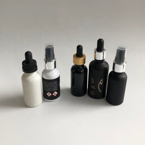 Flacone Contagocce da Laboratorio Nero Opaco con Tappo in Bambù da 30 ml (1 oz) con Pipetta in Vetro per Olio per Capelli, Barba, Prodotti Chimici, Colonie e Profumi - Product Image 5