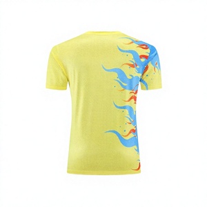 เสื้อเจอร์ซีย์กีฬาคอกลมแขนสั้นผู้ชาย สีเหลือง ลายสก็อตพิมพ์ลายแบบ Sublimation สายปรับได้ ระบายอากาศ แห้งเร็ว ผลิตจากโพลีเอสเตอร์ 100% - Product Image 4