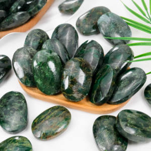 Yüksek kaliteli cilalı afrika yeşim kristal palmiye taş toplu doğal cep kristal şifa taşları - Product Image 3