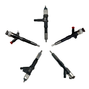 23670-51030 convient à l'<span class=keywords><strong>injecteur</strong></span> de carburant de moteur diesel Toyota Land Cruiser VDJ200 V8 1VD - Product Image 2