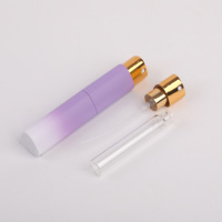 Fournisseur certifié de flacons de parfum de voyage avec bouchon à vis, en plastique dégradé, flacon de parfum personnalisé, flacon d'échantillon promotionnel