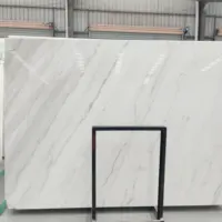Piastrelle per pavimenti in marmo bianco cinese in bella pietra naturale di alta qualità