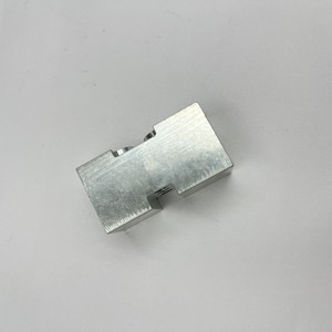Cuerpo de Válvula Solenoide Mecanizado por CNC Más Vendido con Bobinas de Voltaje Múltiple, Acero Inoxidable, Hecho en Taiwán, Marca Shan Fong - Product Image 1