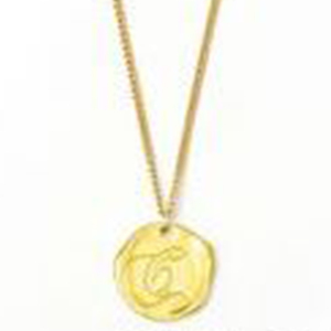 Collana con Ciondolo a Lettera C in Acciaio Inossidabile Placcato Oro 1,9 Cm Gioielli Moda Donna Regalo Stile Trendy - Product Image 6