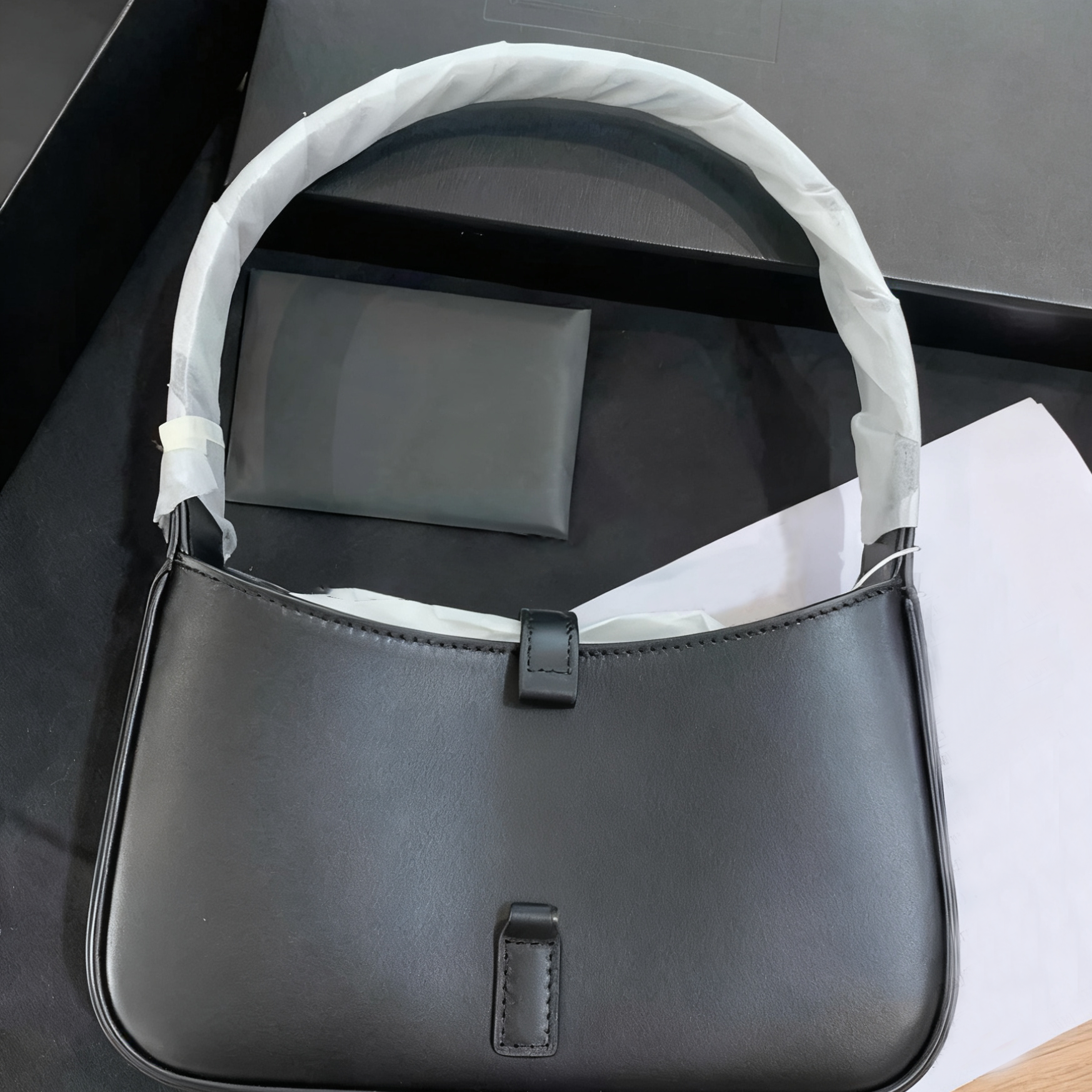 AS show in the  figure