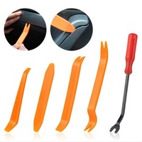 240 pièces Clips de pare-chocs Clips de retenue de voiture en plastique Auto Push Pin Clips d'aile de voiture voiture riveté attaches décoratives ensemble
