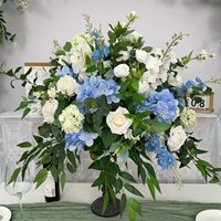 Boule de fleurs élégante pour mariage, hortensia bordeaux réaliste, boule florale artificielle pour la décoration de table de réception de mariage