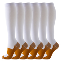 Khaki Kompressionsstrümpfe Kniehoch Graduierte Unterstützung Krankenschwester Sportsocken Atmungsaktiv OEM Private Label Maßgefertigte Kompressionsstrümpfe
