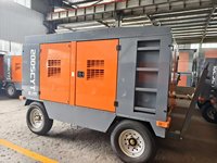 Compresseur d'air industriel portable à vis 200SCY, entraîné par diesel, 780cfm, 18bar, 22bar, haute pression, refroidi par air, contrôle PLC pour l'exploitation minière