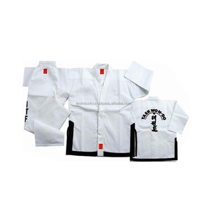 Dobok de Taekwondo ITF Professionnel Personnalisé avec Broderie du Logo Service OEM 100% Coton Respirant Léger Uniforme de Maître - Product Image 1