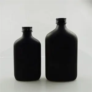 250毫升350毫升哑光黑色螺纹扁平酒伏特加玻璃瓶，带铝盖
