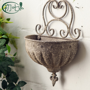 Pot de fleurs mural vintage, décoration de jardin extérieur, support de plantes en fer rétro pour l'affichage de la verdure à la maison - Product Image 2