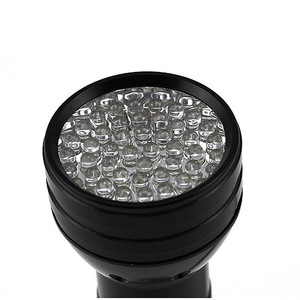 51led Mini lampes <span class=keywords><strong>de</strong></span> poche LED UV rechargeables torche lumineuse noire pour l'urine <span class=keywords><strong>de</strong></span> chien et lampe <span class=keywords><strong>de</strong></span> poche UV 395nm - Product Image 6