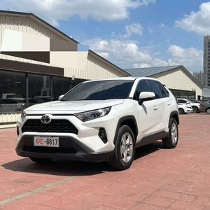 <span class=keywords><strong>Toyota</strong></span> <span class=keywords><strong>RAV4</strong></span> d'occasion <span class=keywords><strong>2022</strong></span> 2.0L CVT FWD SUV, SUV compact japonais d'occasion, couleur blanche, faible kilométrage, bon état - Product Image 1